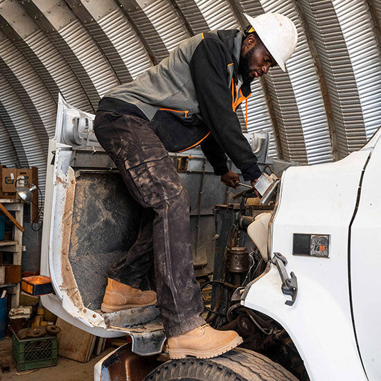 Best Work Boots: Comfortable Steel Toe & Soft Toe â Steel Toes