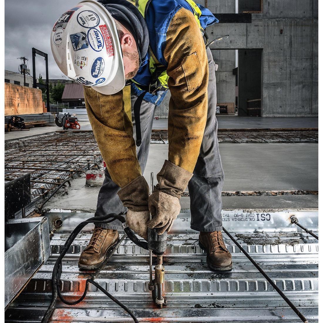 Quarry USA 8" Alloy Toe Work Boot Distressed Brown
