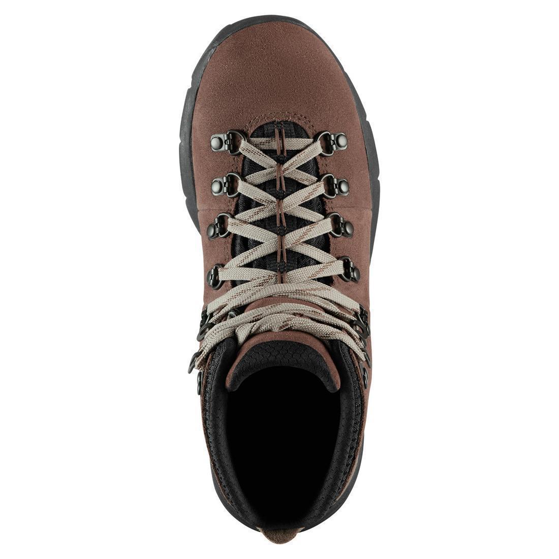 Danner Women's's Mountain 600 4.5" Dark Earth/Chocolate Chip Boot 62301 Front Image