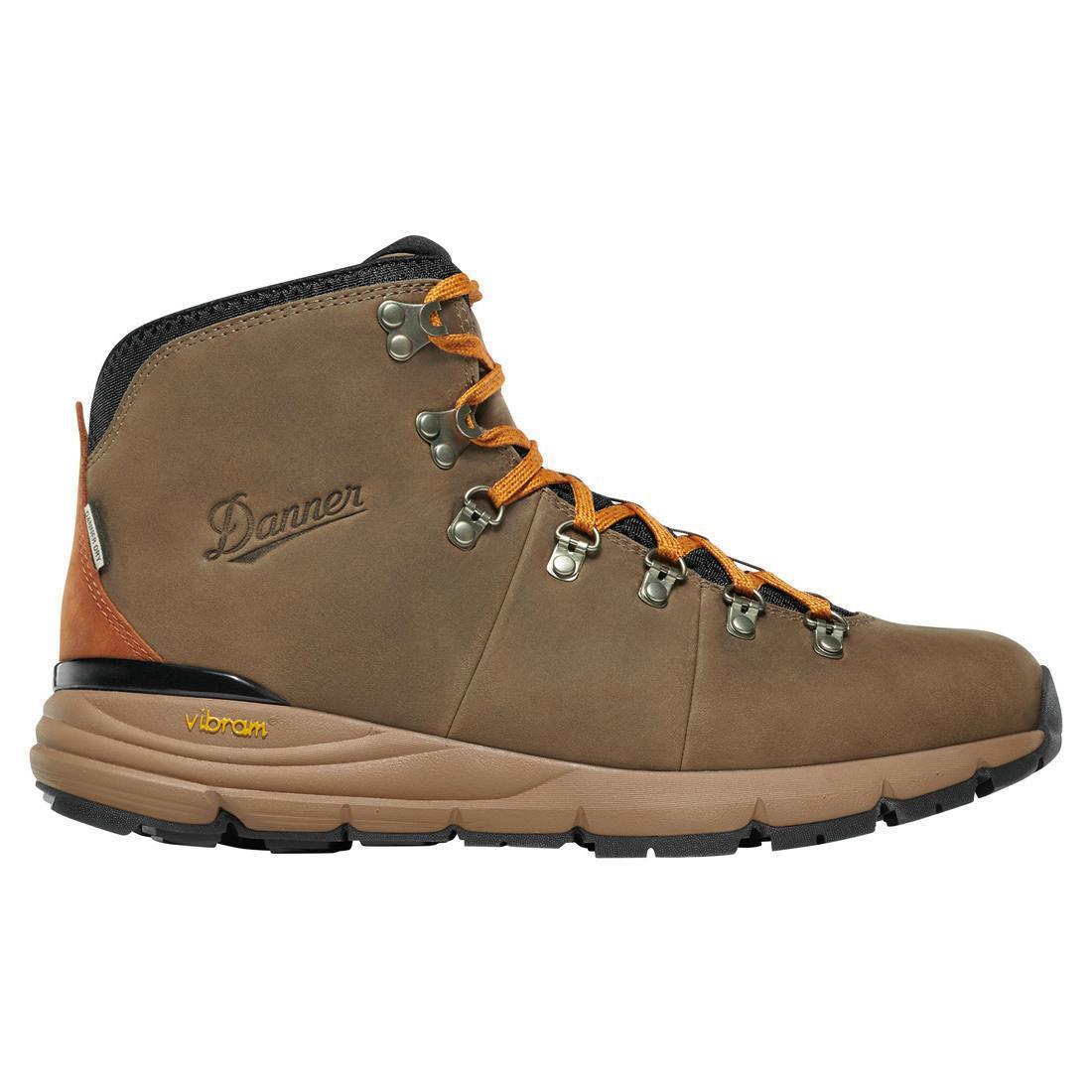 Danner Mountain 600 4.5" Chocolate Chip/Golden Oak Boot 62289 Cover Image