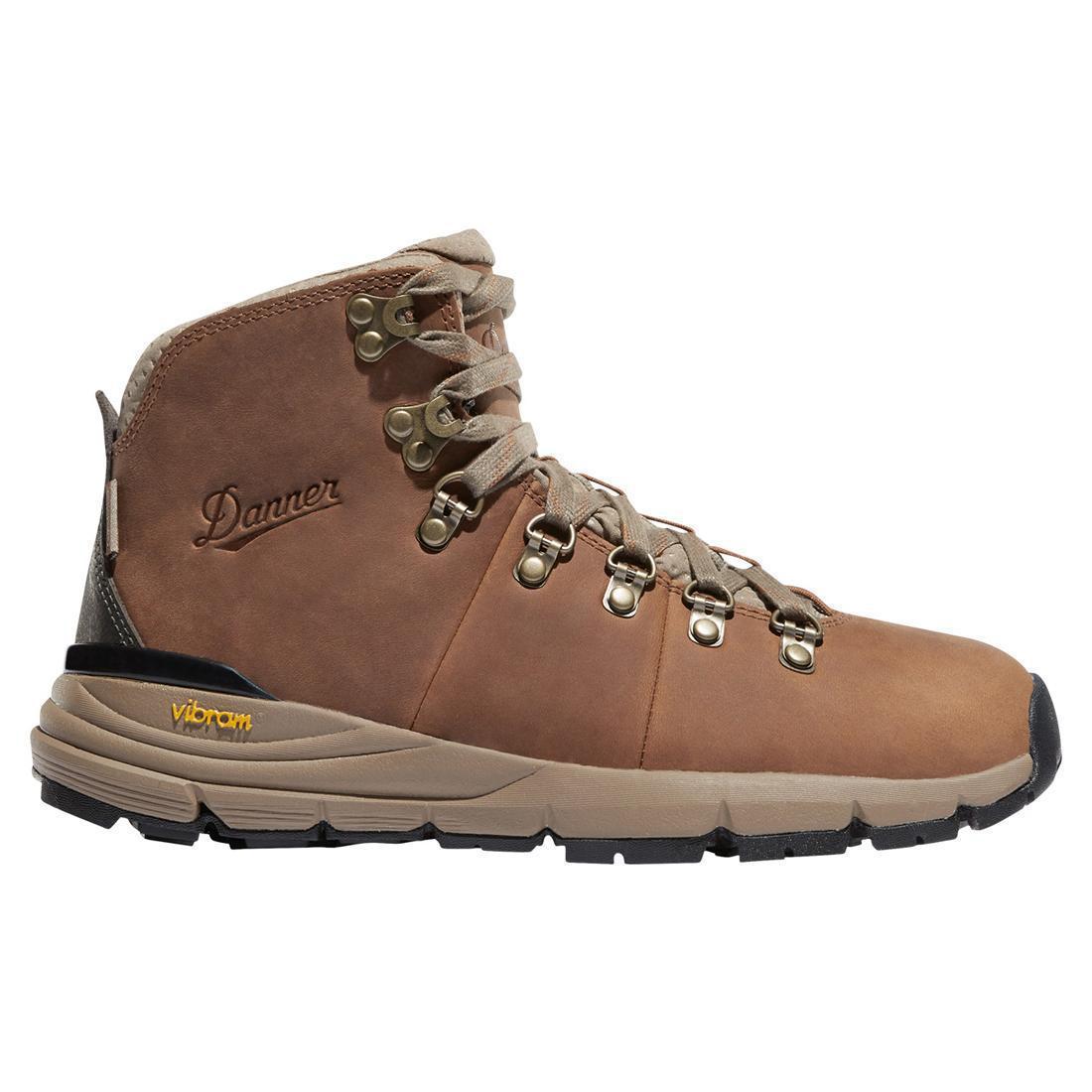 Danner Women's Mountain 600 4.5" Rich Brown Boot 62251 Cover Image