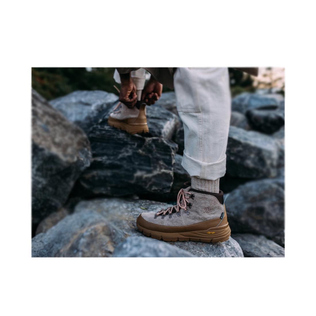 Danner Mountain 600 ID GTX Almond Butter Boot – Steel Toes