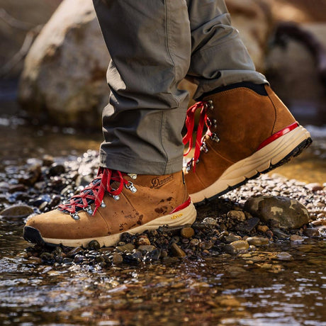 Danner Mountain 600 Leaf 4.5" Grizzly Brown/Rhodo Red GTX Boot 62302 Product Detail