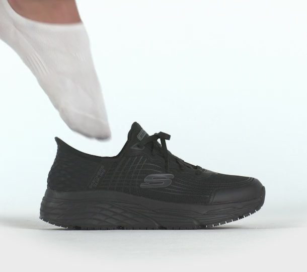 Skechers-slip-ins demostration
